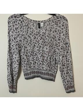 H&M Divided Women's Long Sleeve Paisley Boho Chic Flowy Blouse Size Medium